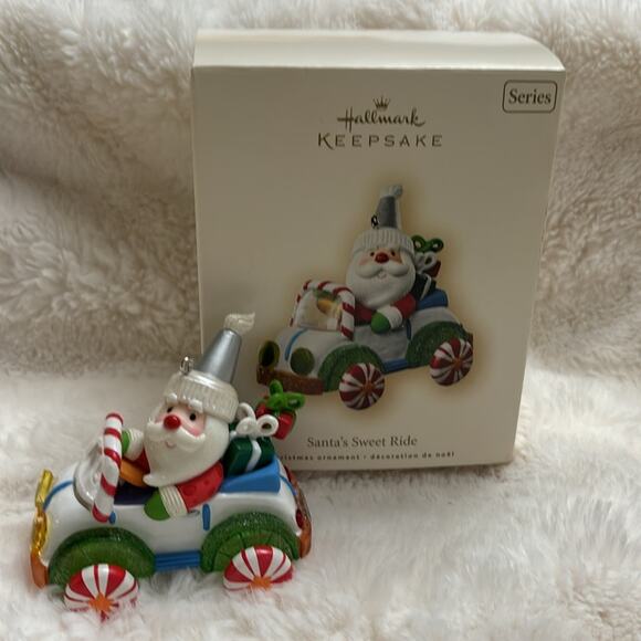 2007 Hallmark Keepsake Ornament Santa’s Sweet Ride - Picture 1 of 6